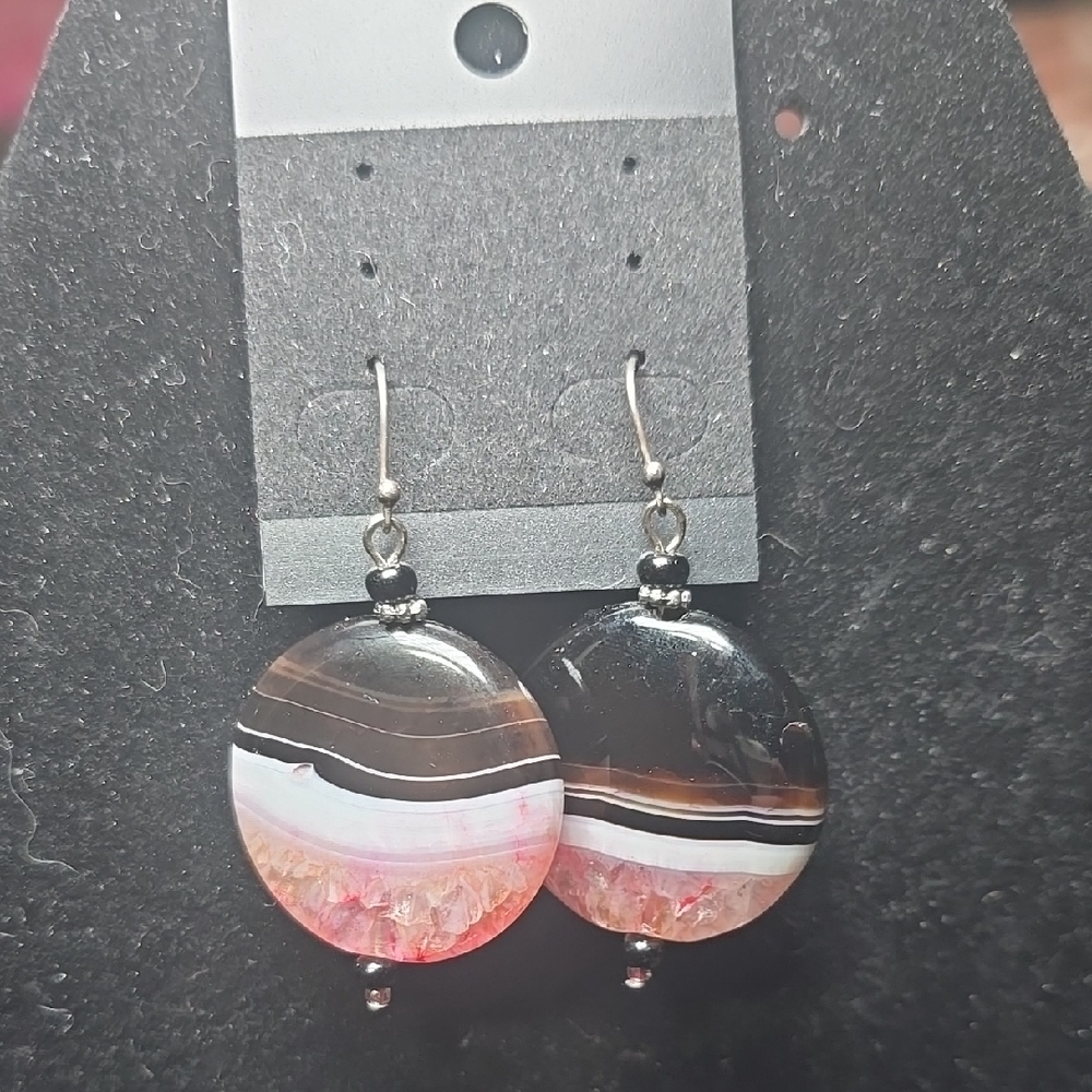 Handmade Elegant Pink and Black Earrings